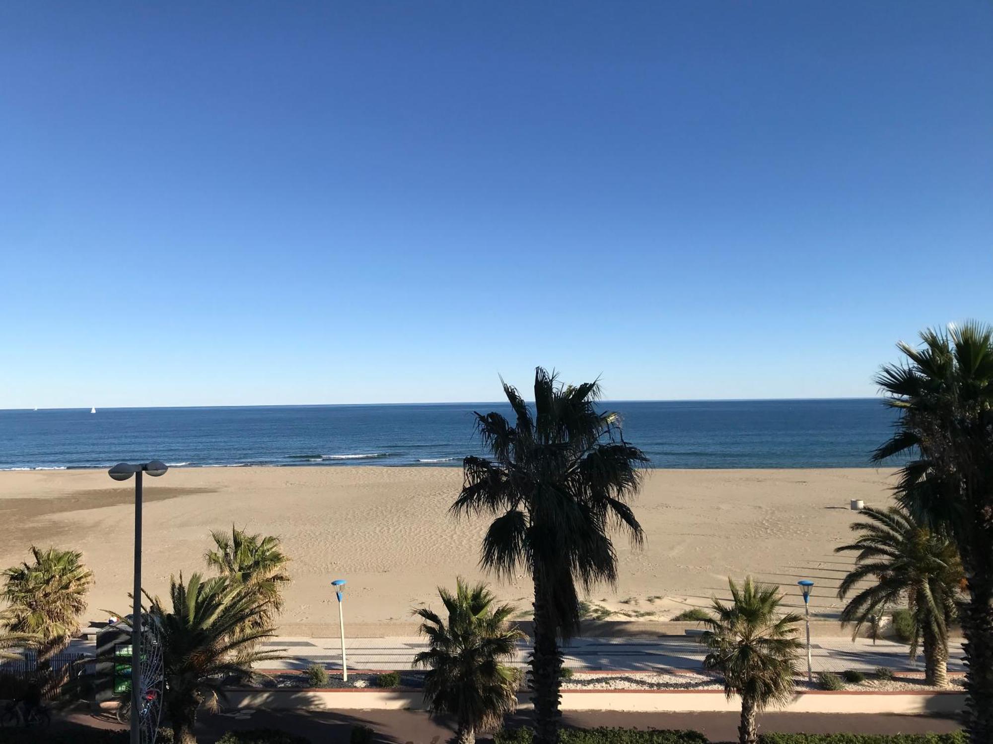 Appartement Face A La Mer - 6 A 8 Personnes - Canet En Roussillon Екстер'єр фото